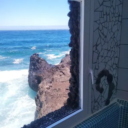 Romantic Atlantic *